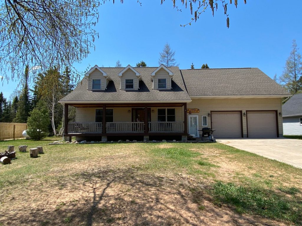 Paradise MI Real Estate and Paradise MI Homes for Sale Lake Superior
