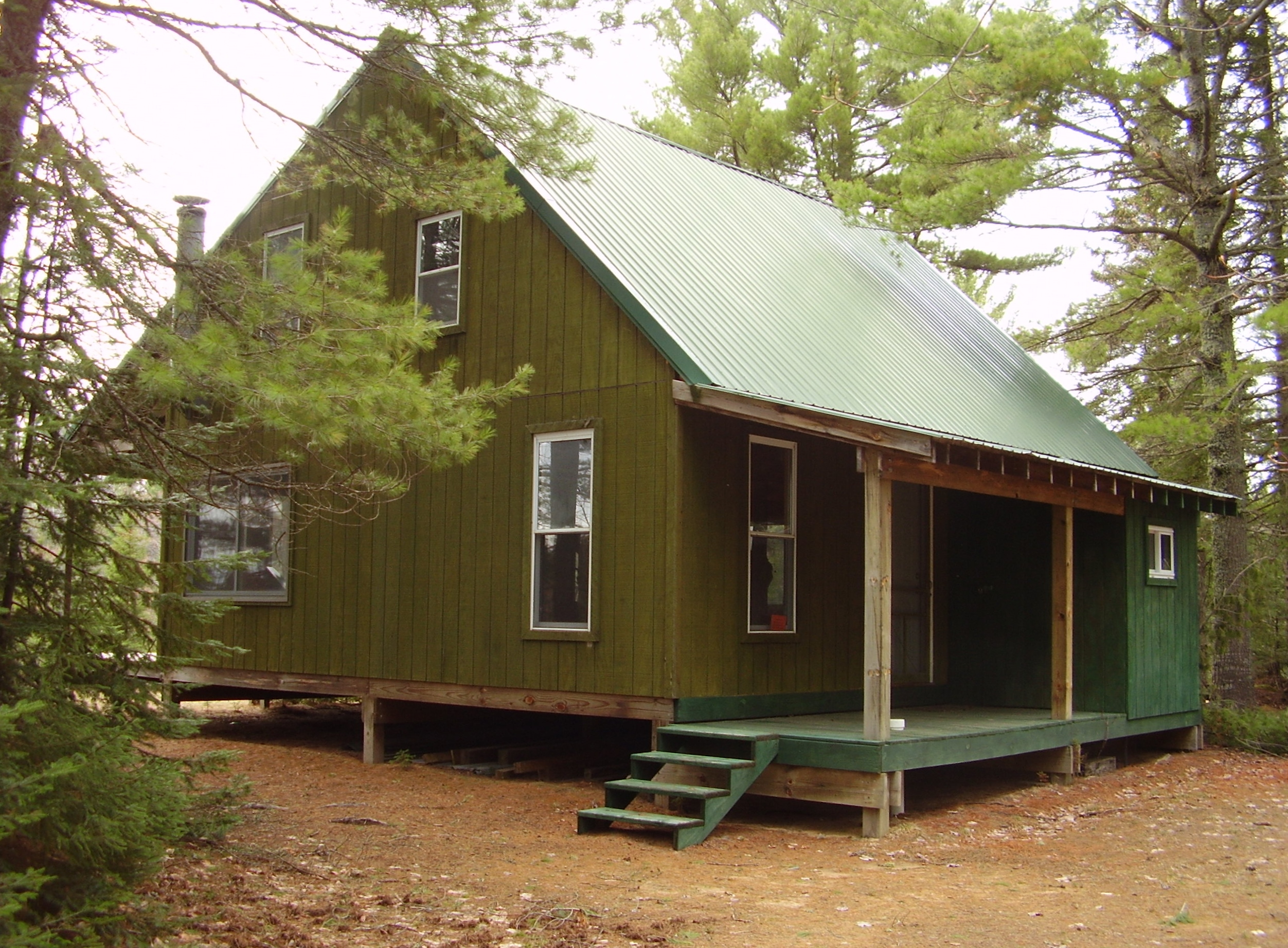 Cabin overlooking the Betsy river